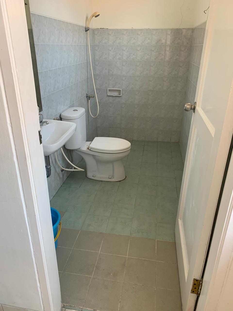 Rumah Dijual Semi Furnished di Cluster Hawai Deltamas
